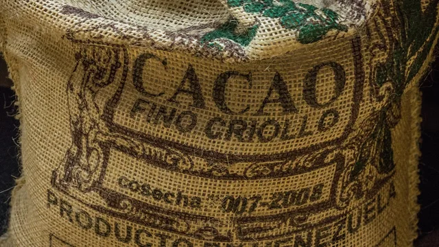 cocoa, bag, chocolate, beans, venezuela, sweets, candy, brown candy, brown chocolate, cocoa, venezuela, venezuela, venezuela, venezuela, venezuela. Bilingual food label rules for packaged specialty foods sold in Canada
